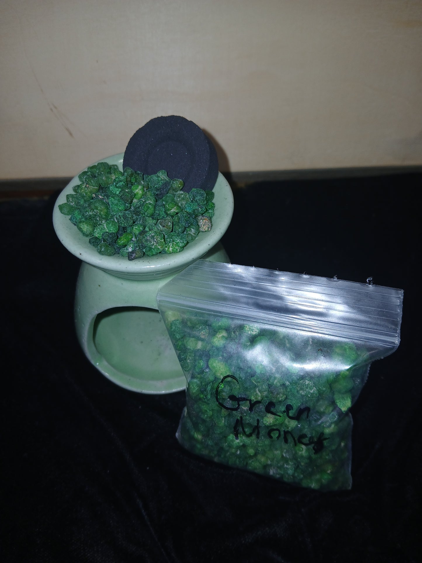 Incense Rocks for aromatherapy | Resins for cleaning space